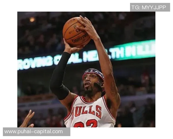 马尚布鲁克斯的篮球之路：从新秀到联盟明星的奋斗历程与成就分析