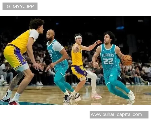 黄蜂对决湖人精彩直播回顾球迷热情高涨赛场盛况不容错过